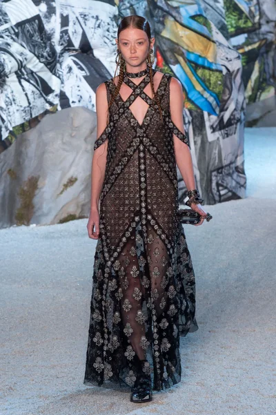 Look 31